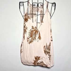 Honey Punch Spaghetti Strap tank top nwt size Small